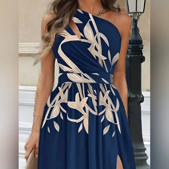 Elegant Navy Blue and Beige Maxi Dress - Picture 4 of 5